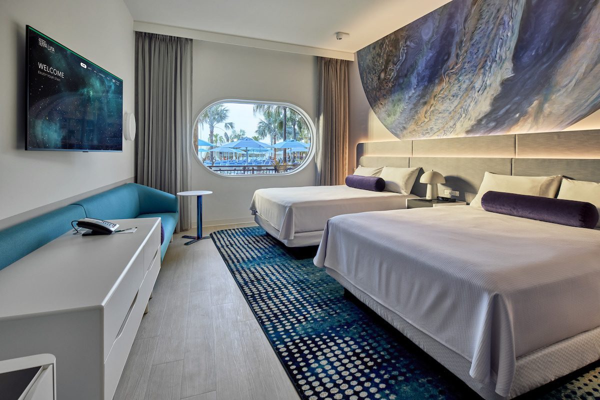 Universal Terra Luna Resort guest room