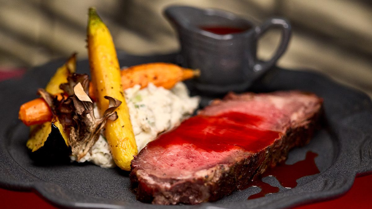 Carved Staked Steak, Epic Universe food