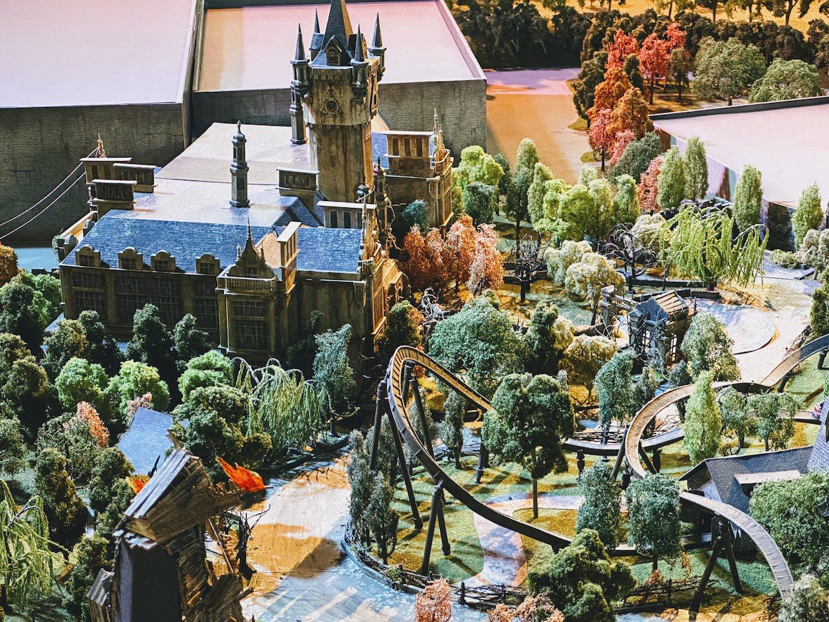 Dark Universe, Epic Universe scale model