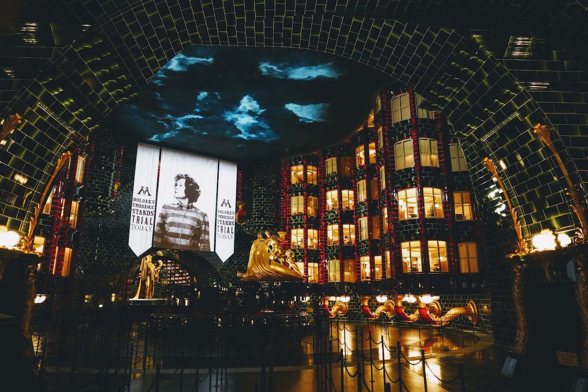 Harry Potter and the Battle at the Ministry lobby