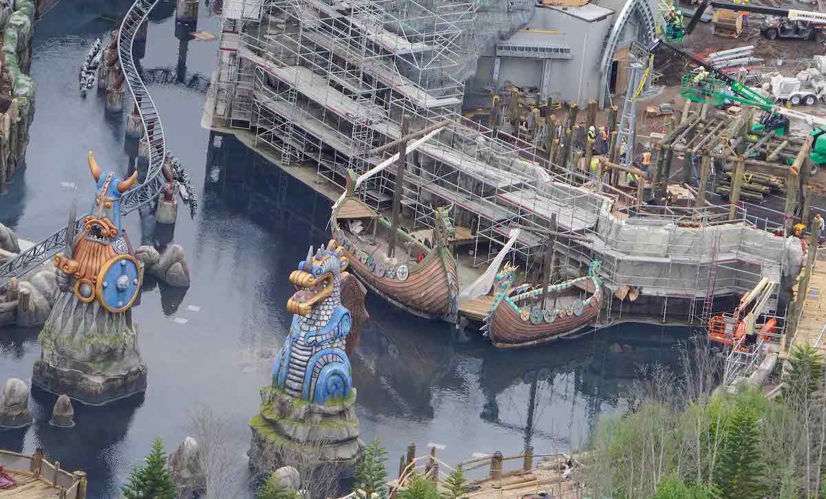 How to Train Your Dragon – Isle of Berk construction at Epic Universe