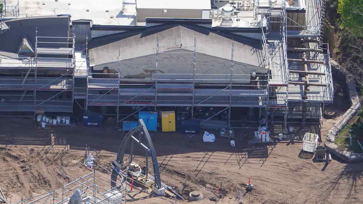 How to Train Your Dragon – Isle of Berk construction at Epic Universe