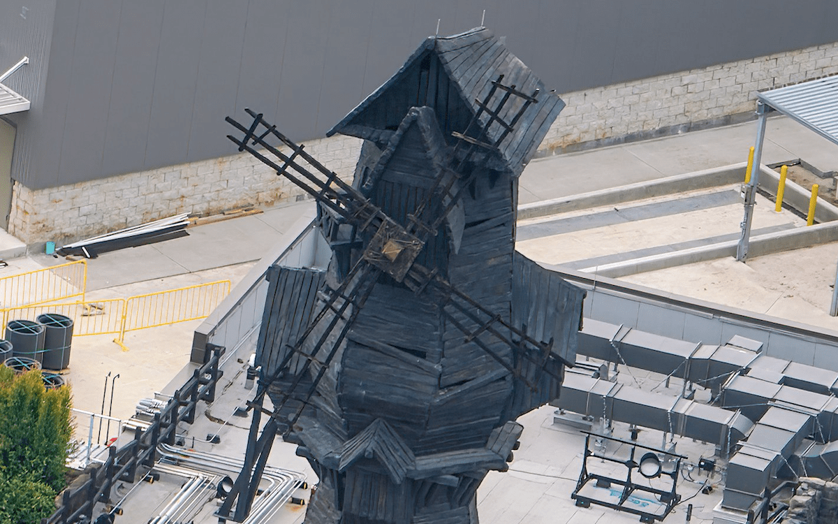 The Burning Blade Tavern windmill