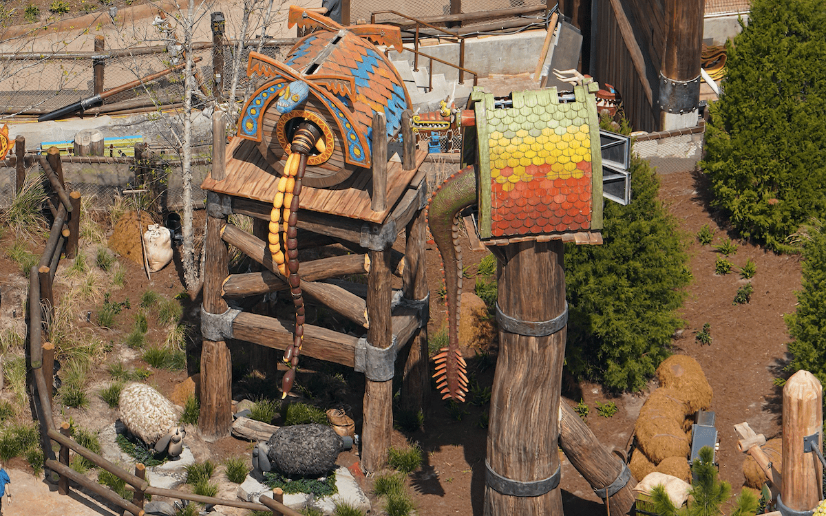 Dragon houses 