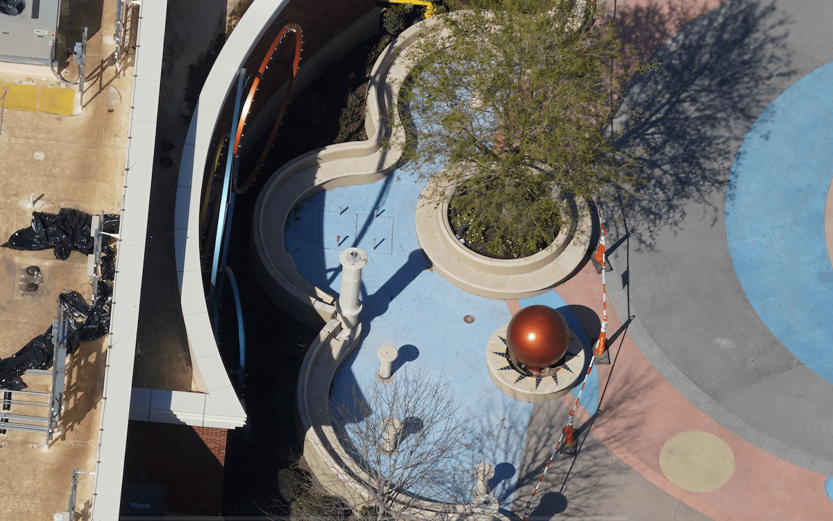 Meteor Astropub ornamentation
