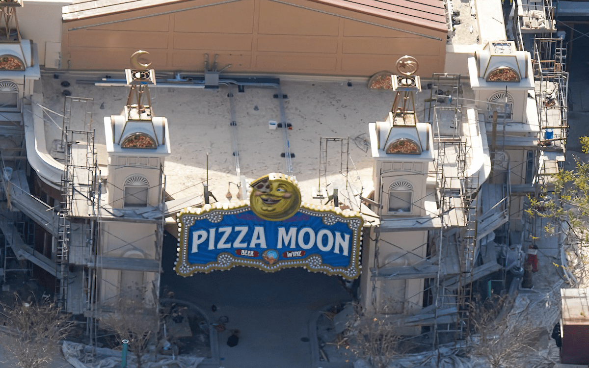 Pizza Moon