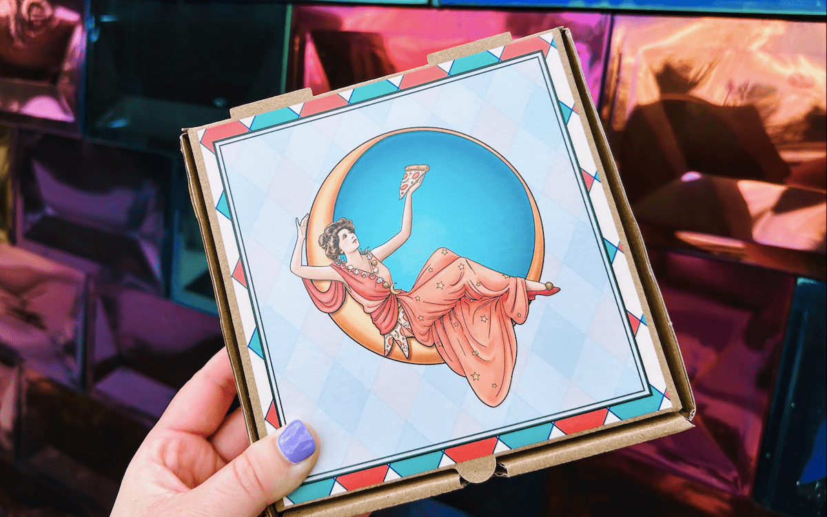 Pizza Moon box