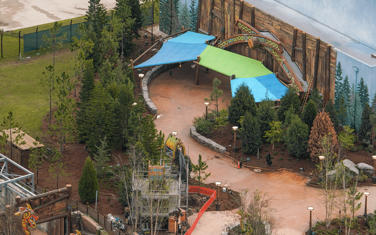 Exit of Untrainable Dragon, Isle of Berk construction