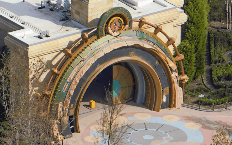 The Wizarding World of Harry Potter – Ministry of Magic portal, Epic Universe